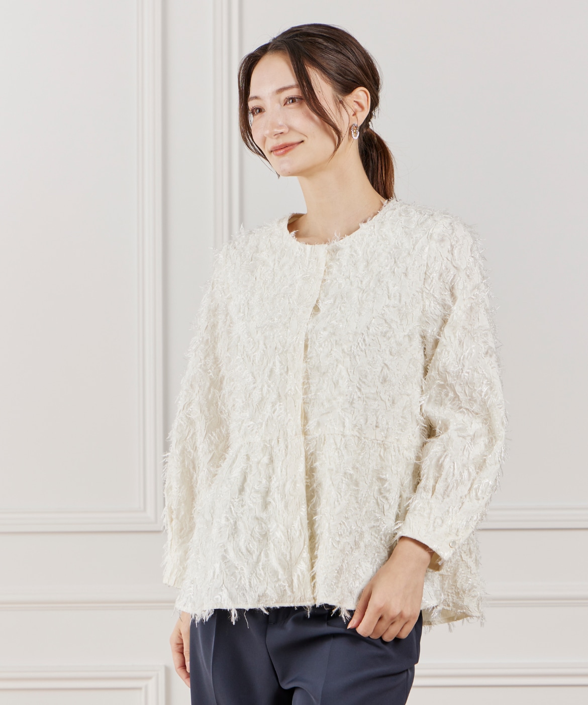 コラボSTORY》ジャガードブラウス【STORY3月号掲載】｜DAY by DAY It's