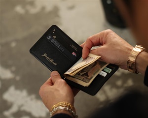 GENTIL BANDIT マネークリップウォレット ブラックカモ|GENTIL BANDIT