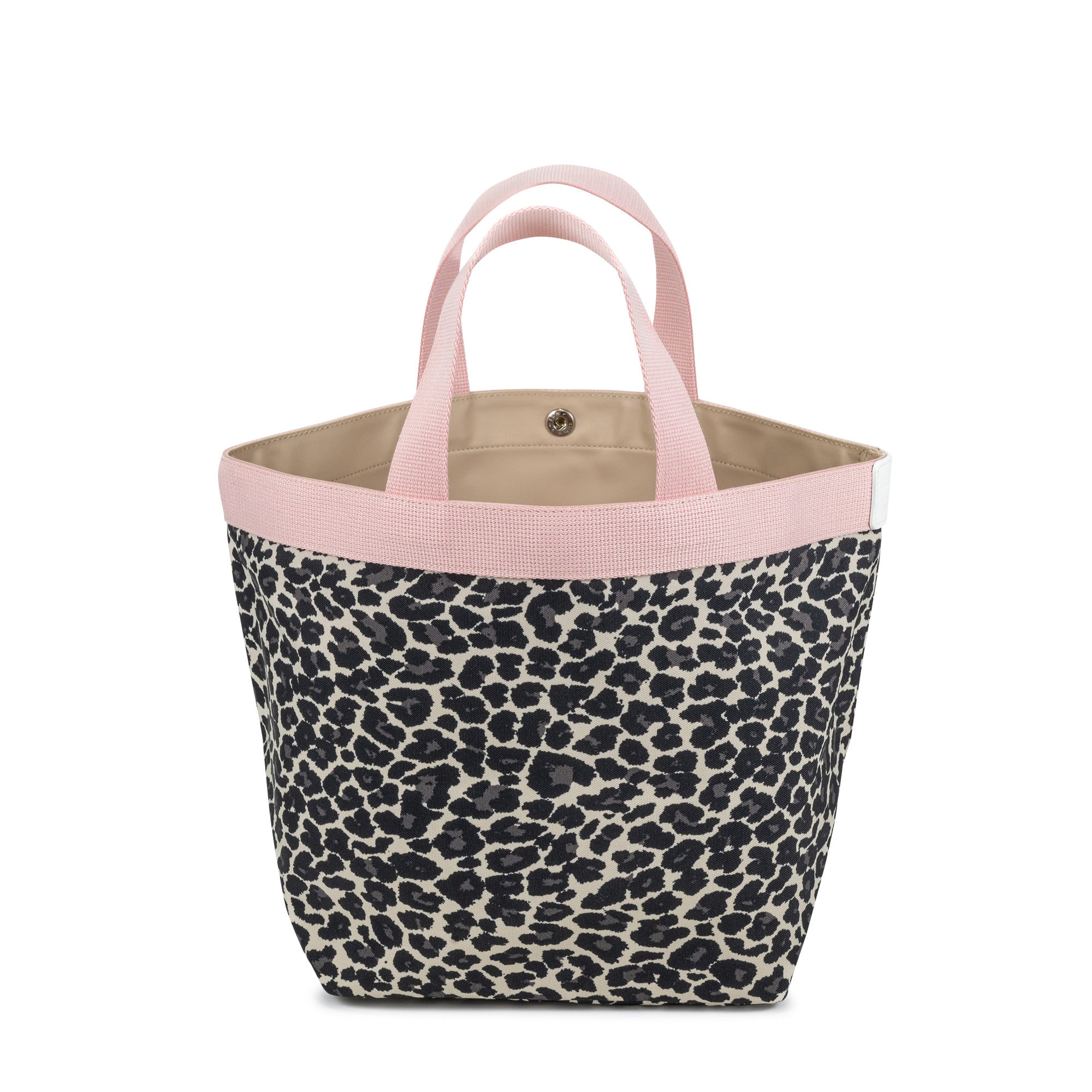 707fb2952-04.jpg?v=1756095943&