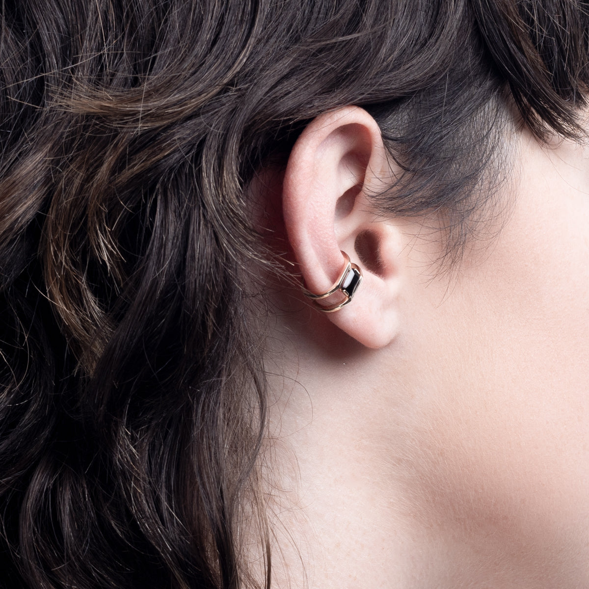 BIRD OF PARADISE オニキス イヤーカフ