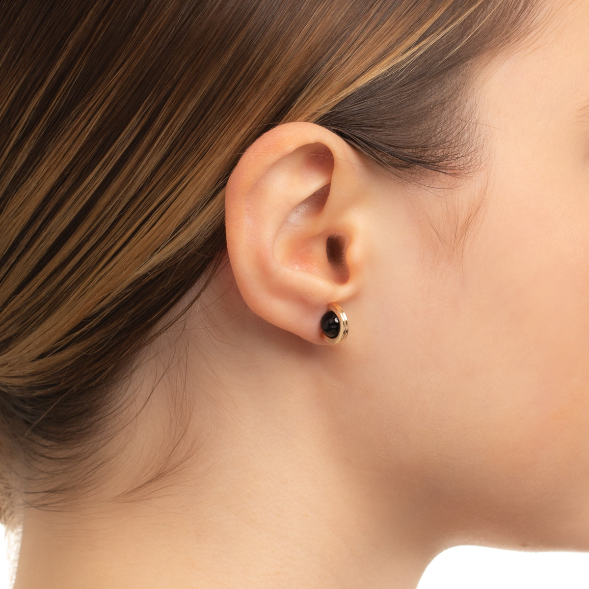 受注予約】BELUGA オニキス ピアス S サイズ