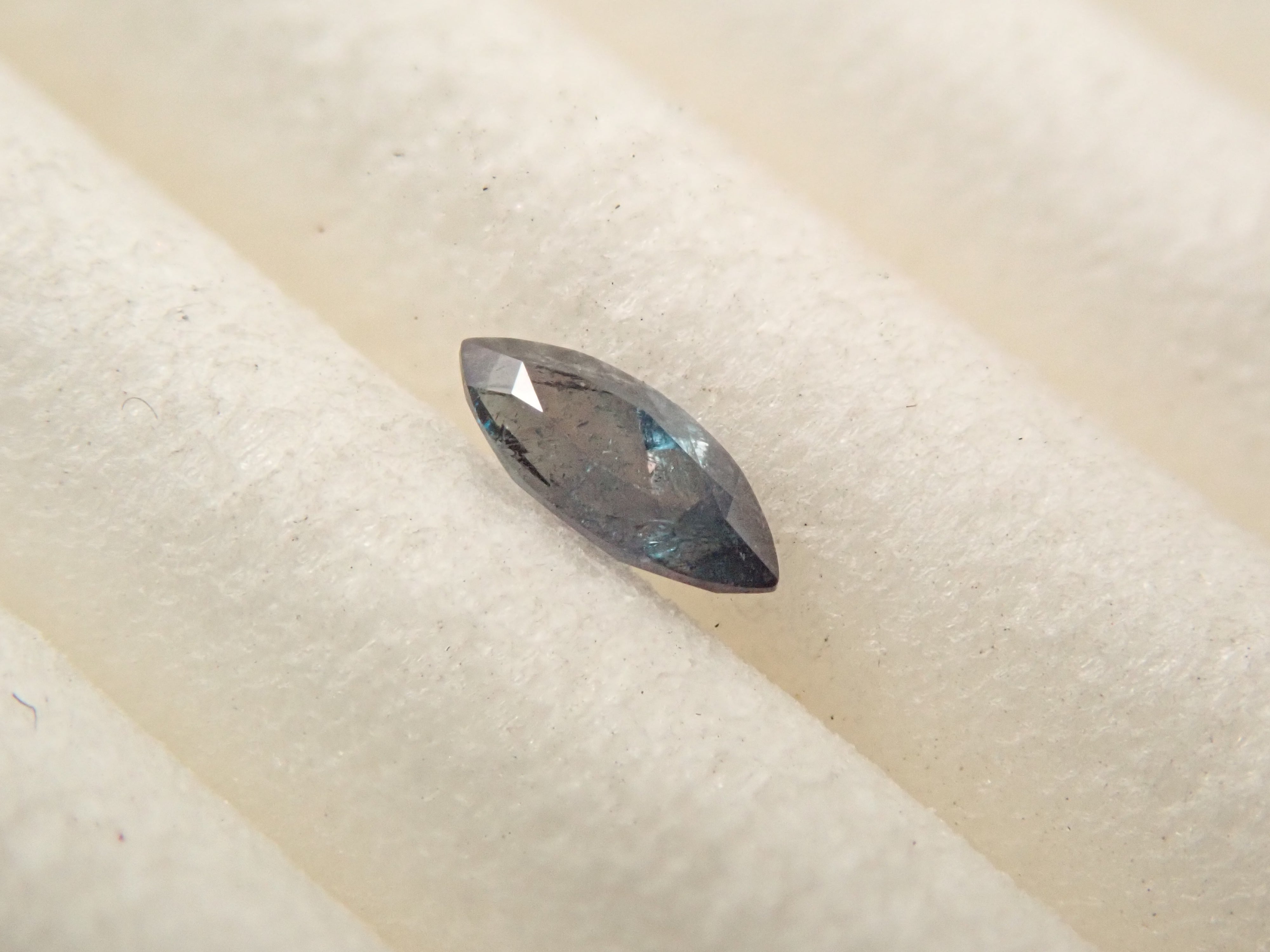 ロシア産アレキサンドライト 0.065ctルース