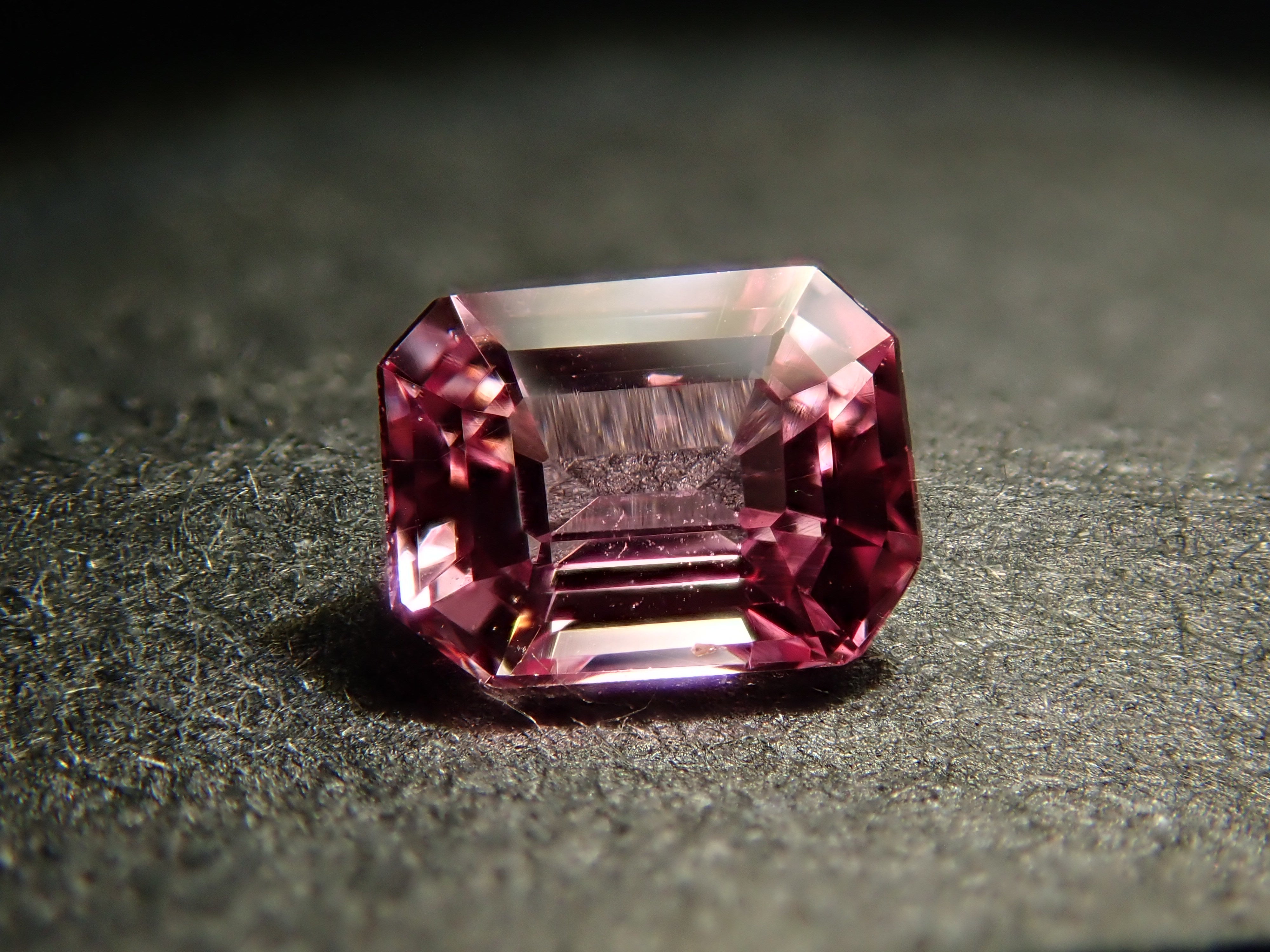 パパラチアサファイア 0.227ctルース