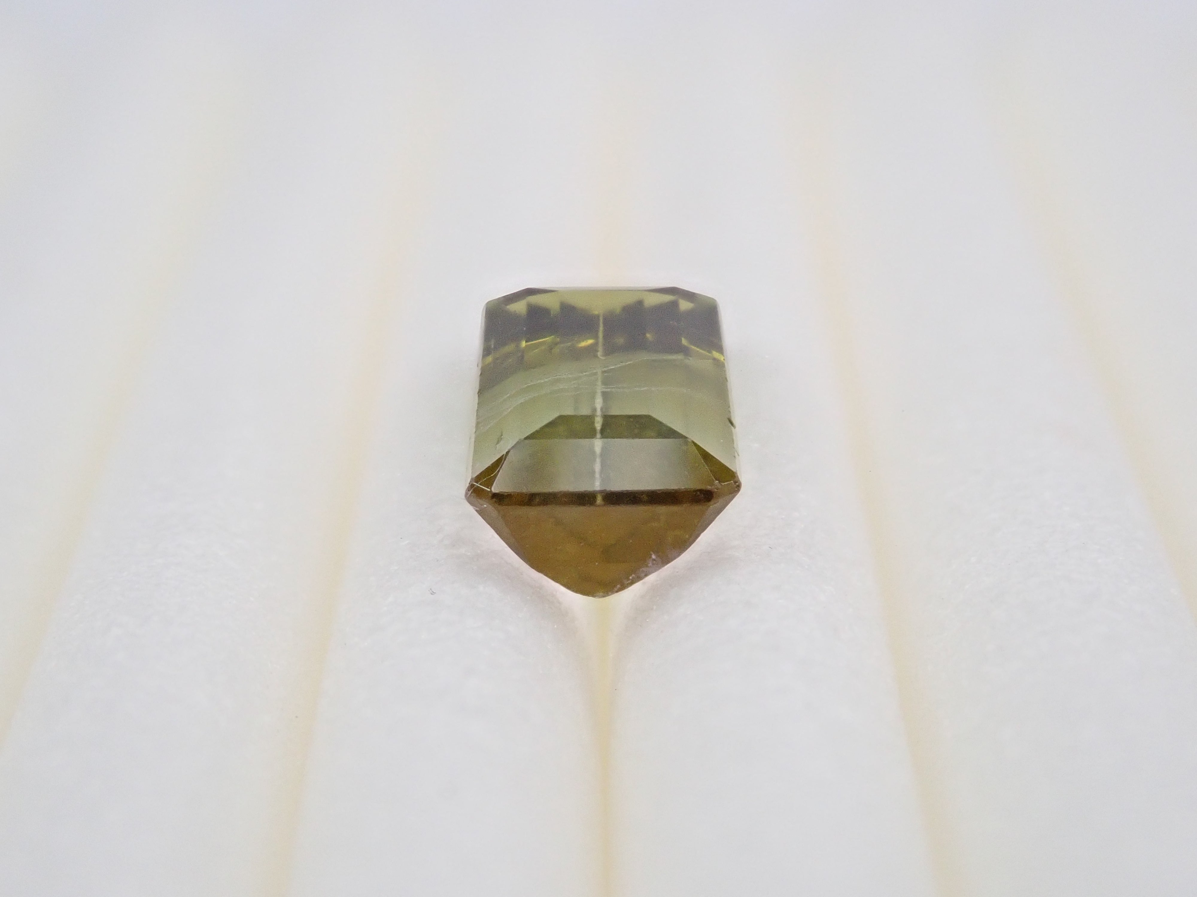 ブラジル産バイカラートルマリン 0.707ctルース