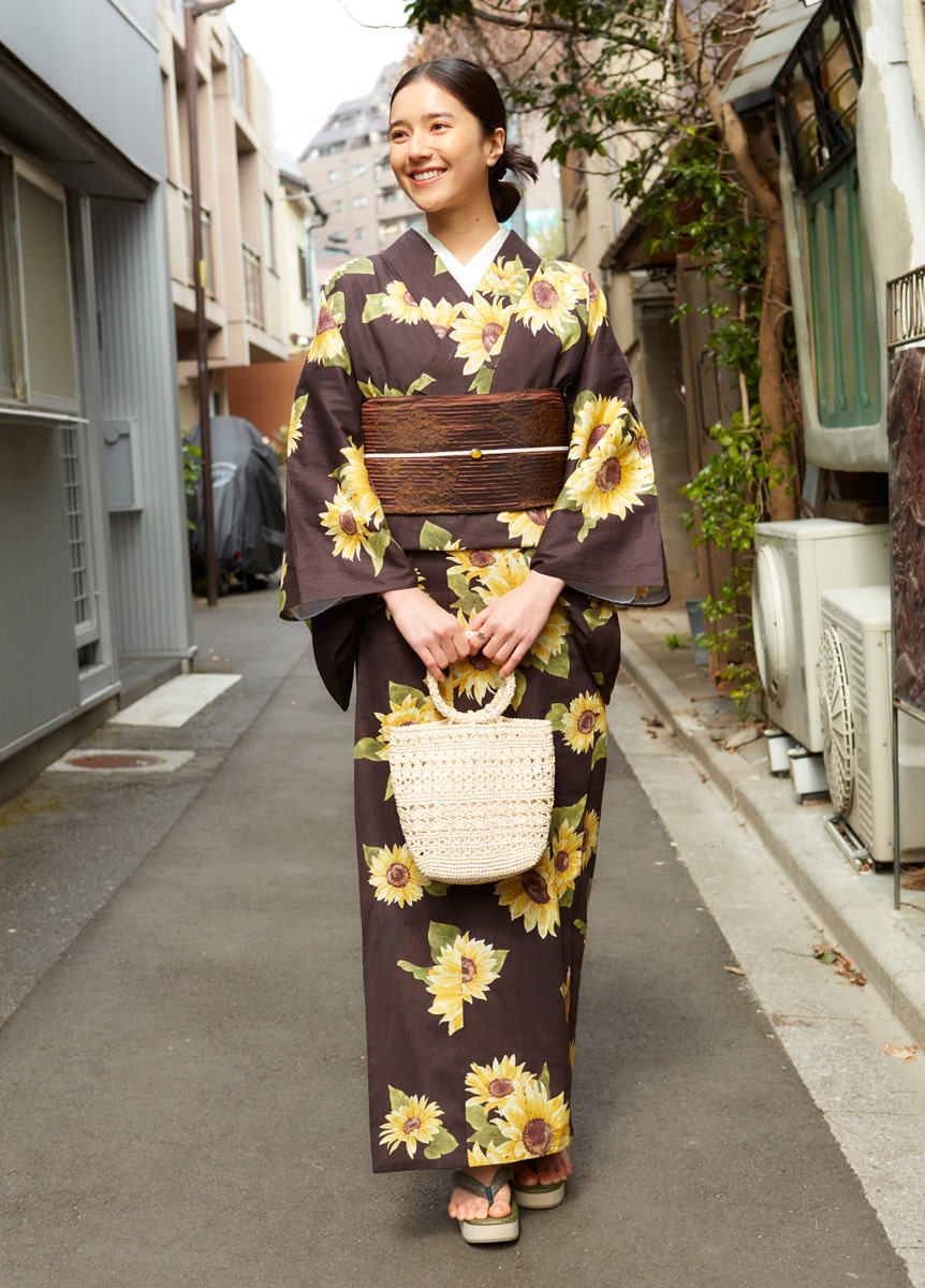 浴衣 風花 向日葵 茶（ご予約受注品） | 浴衣 | やまとオンラインストア