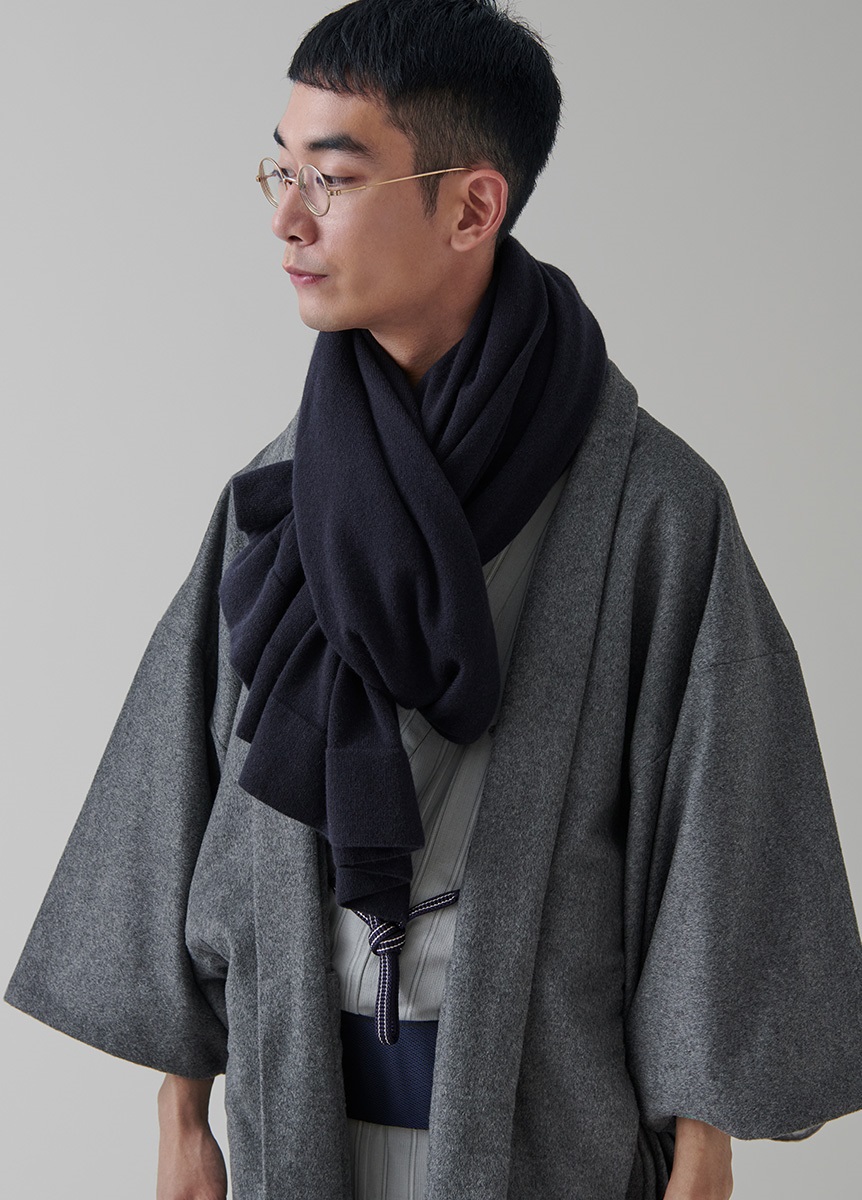 THE YARD×evam eva カシミヤストール ネイビー | アウター | やまと
