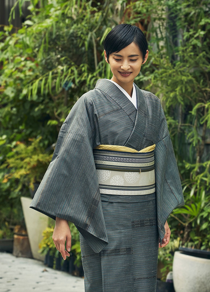 博多織変わり献上 八寸名古屋帯 銀杏 墨黒（お取り寄せ品） | 帯