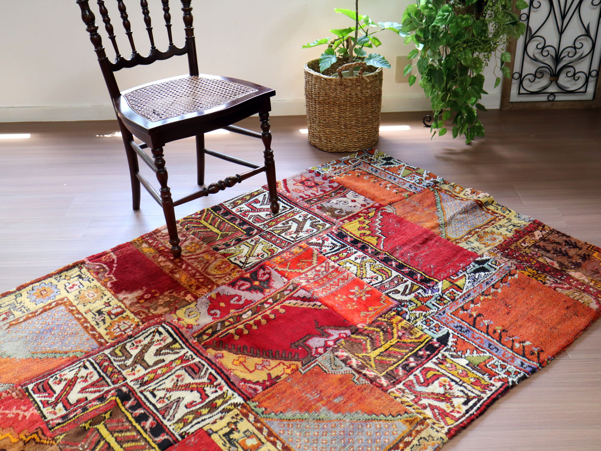 キリムスタイル / パッチワークラグ トルコ手織り絨毯 216×120cm