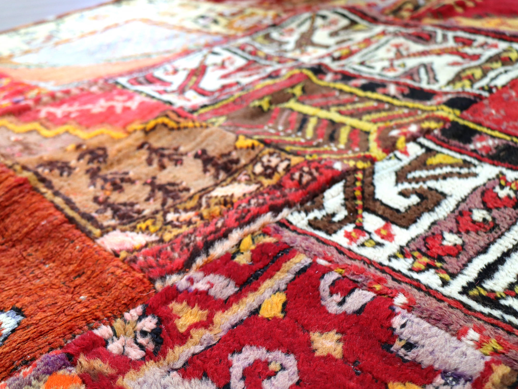 キリムスタイル / パッチワークラグ トルコ手織り絨毯 216×120cm