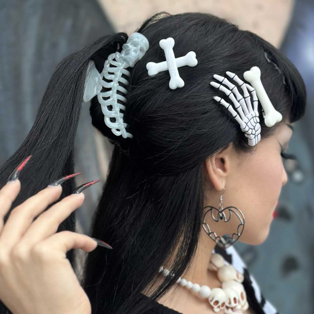 Kreepsville 666 skeleton bone hand hairslides white