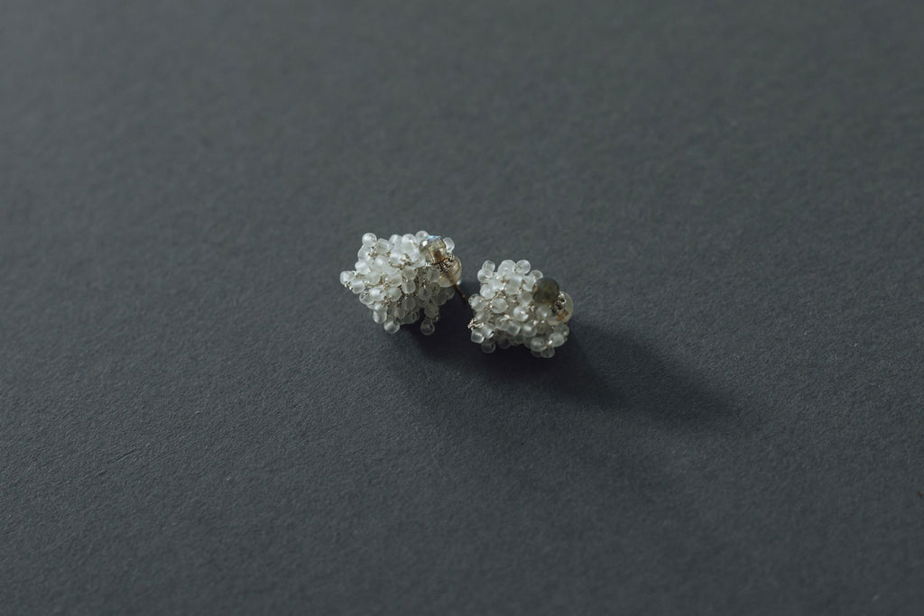 くらすこと別注〉FUA accessory 始まりの時 ピアス ｜くらすこと公式