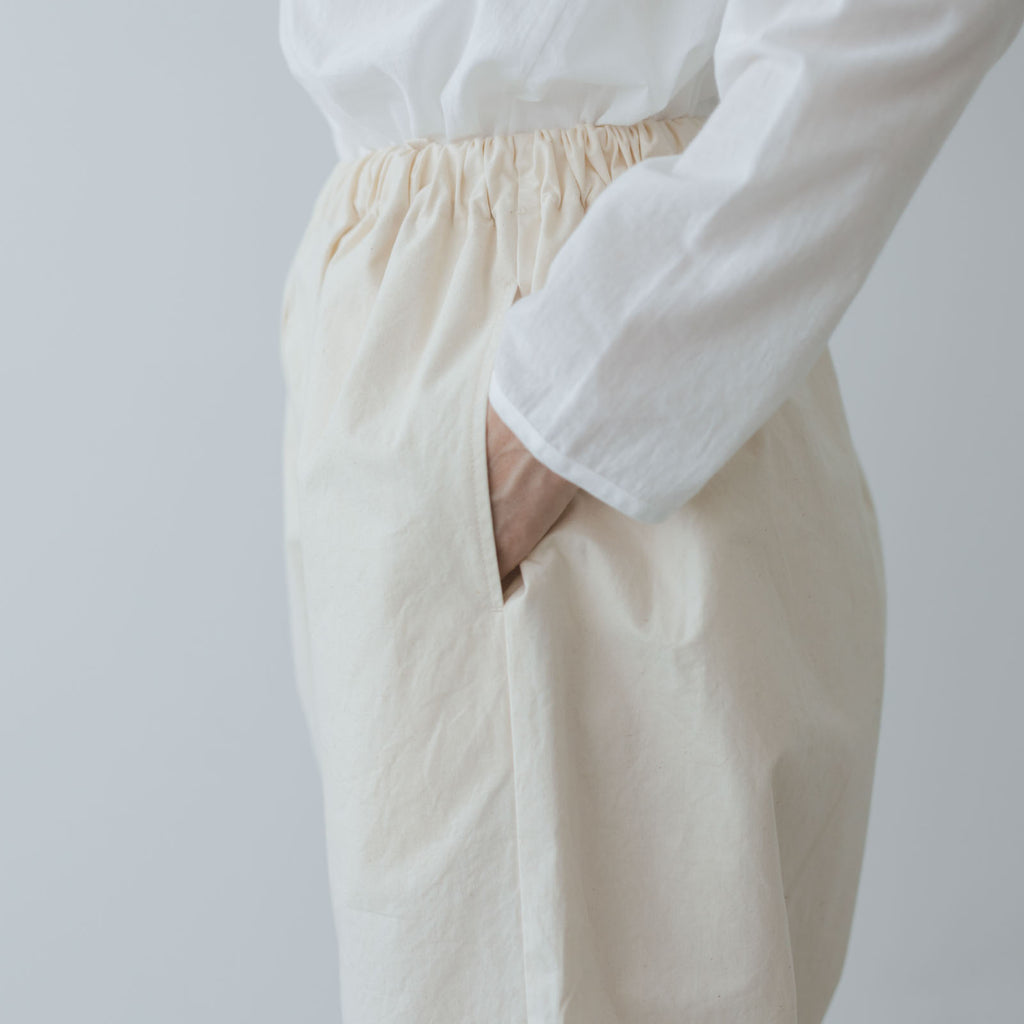 Yoli Cotton taperd pants ｜くらすこと公式オンラインストア