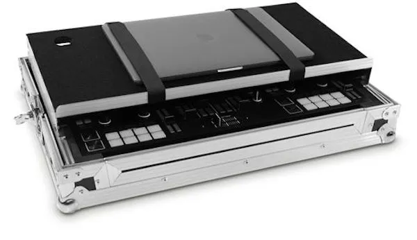 Native Instruments DJコントローラー TRAKTOR KONTROL S4 MK3