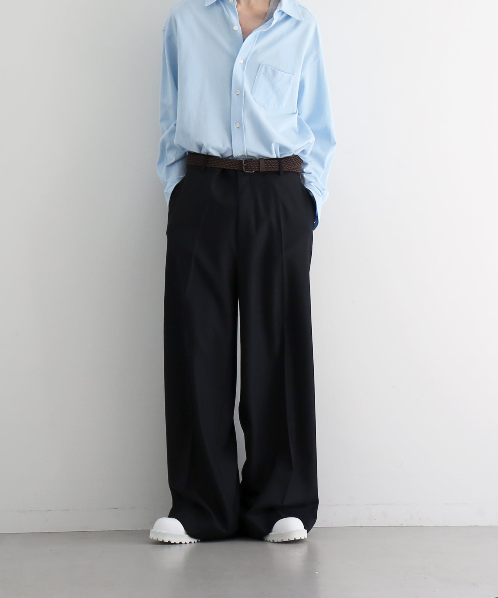 NEONSIGN【ネオンサイン】【EXCLUSIVE】Anatomic straight slacks