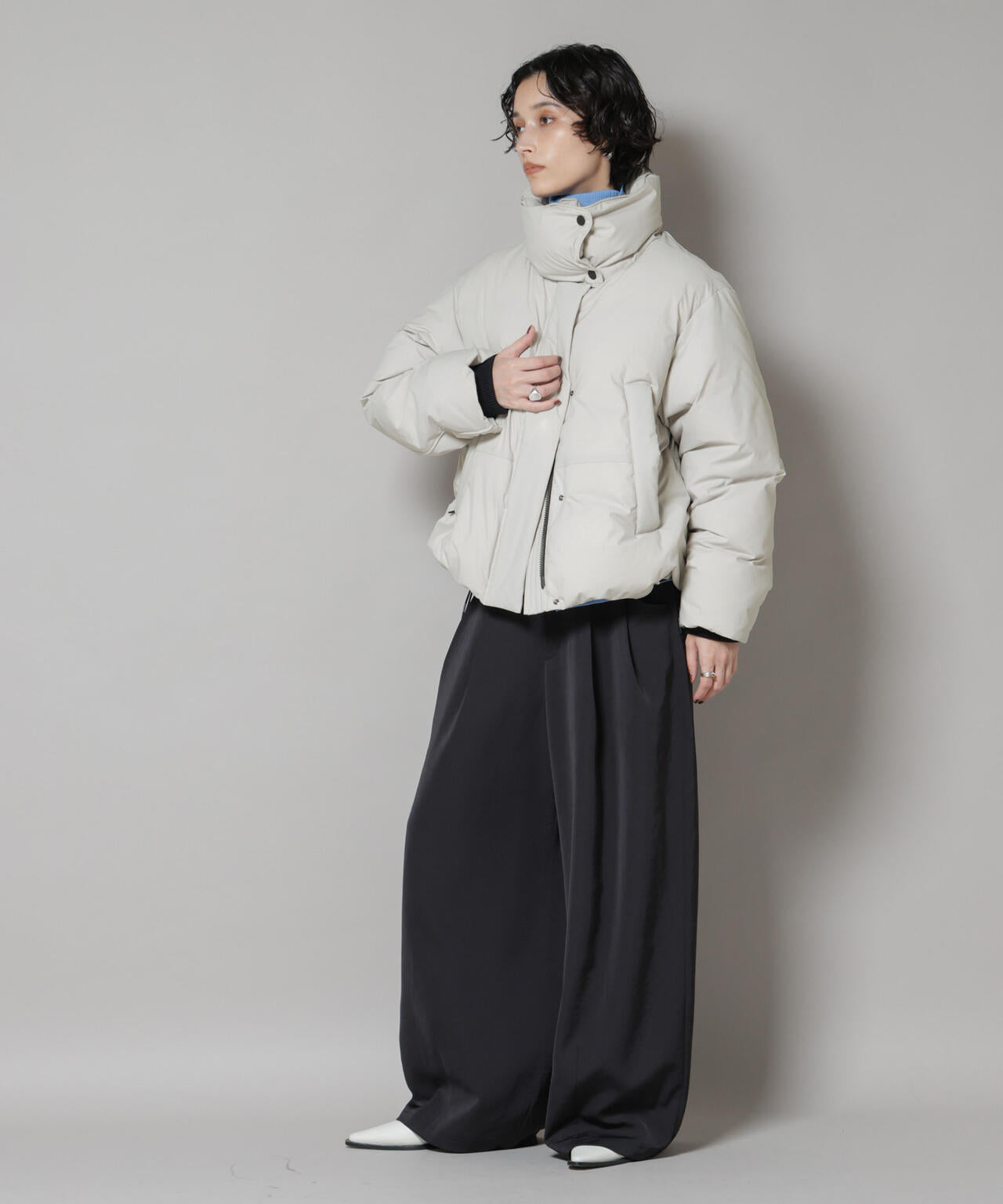 西川 ダウン (R)」ソロテックス ショート ダウン