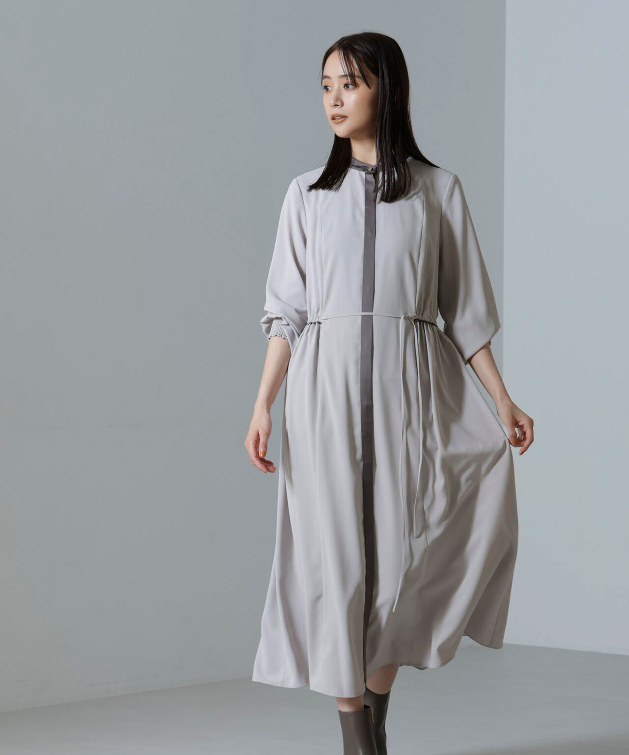 バイカラー スタンド ギャザー ワンピース