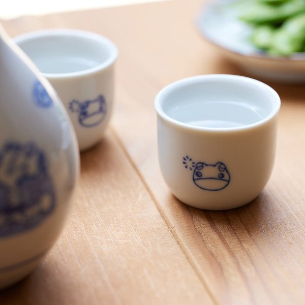 伝統と遊び心 石川県の伝統工芸・九谷焼の徳利と盃セット - ほろ酔い