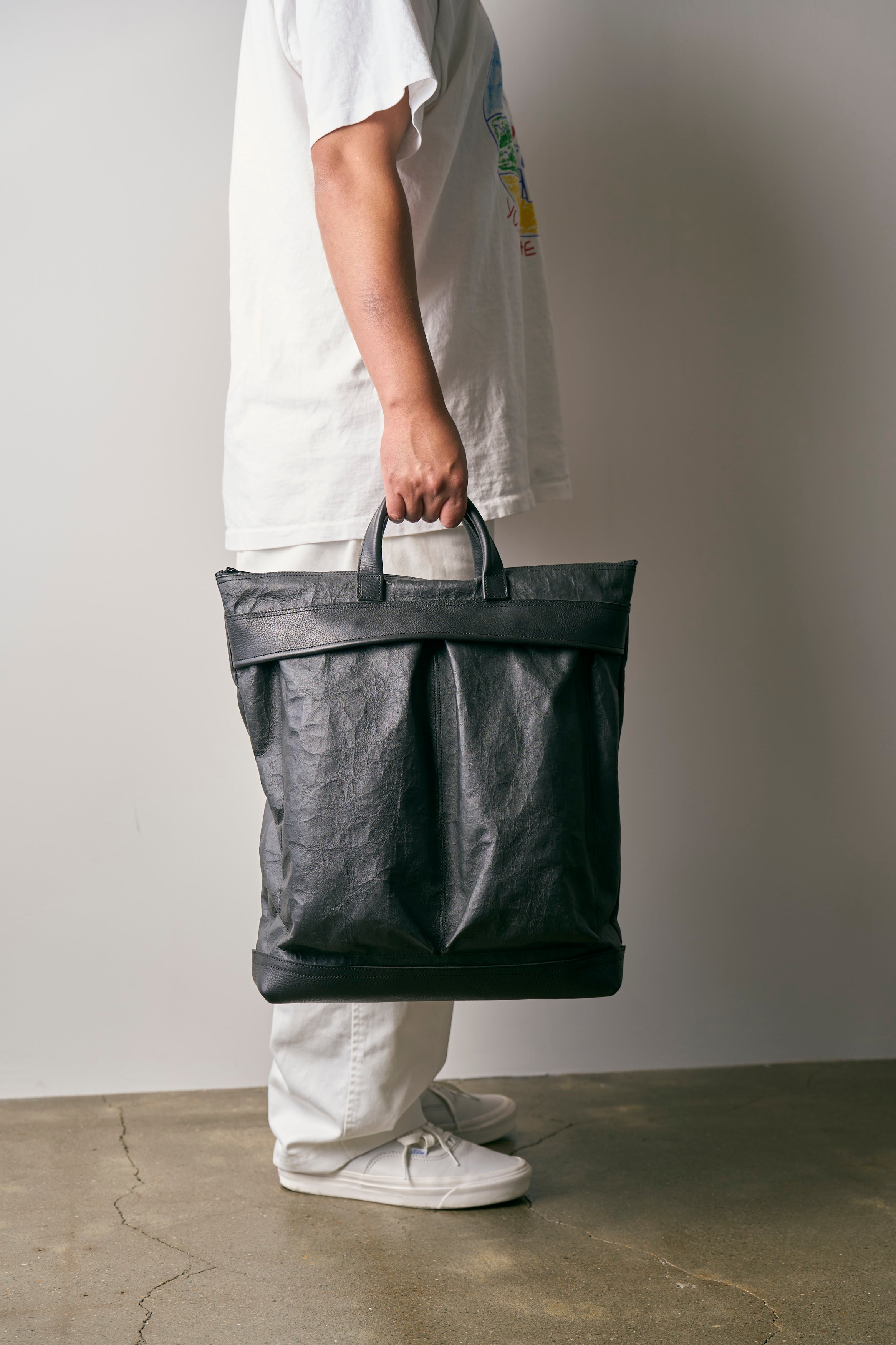 Dyneema Helmet bag ( M ) – PLAN-stockroom