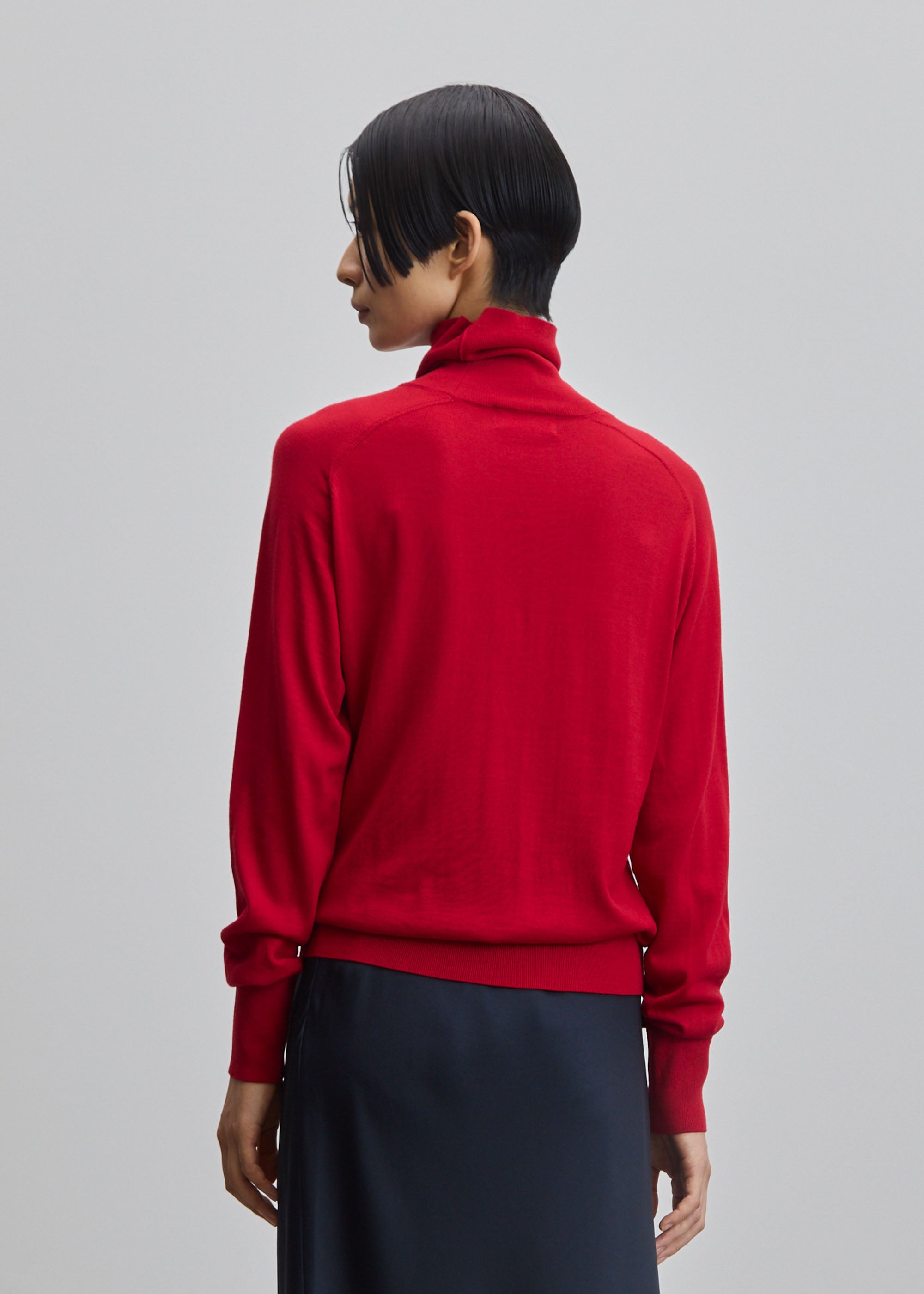 ウールハイゲージタートルネックプルオーバー - SOÉJU online store