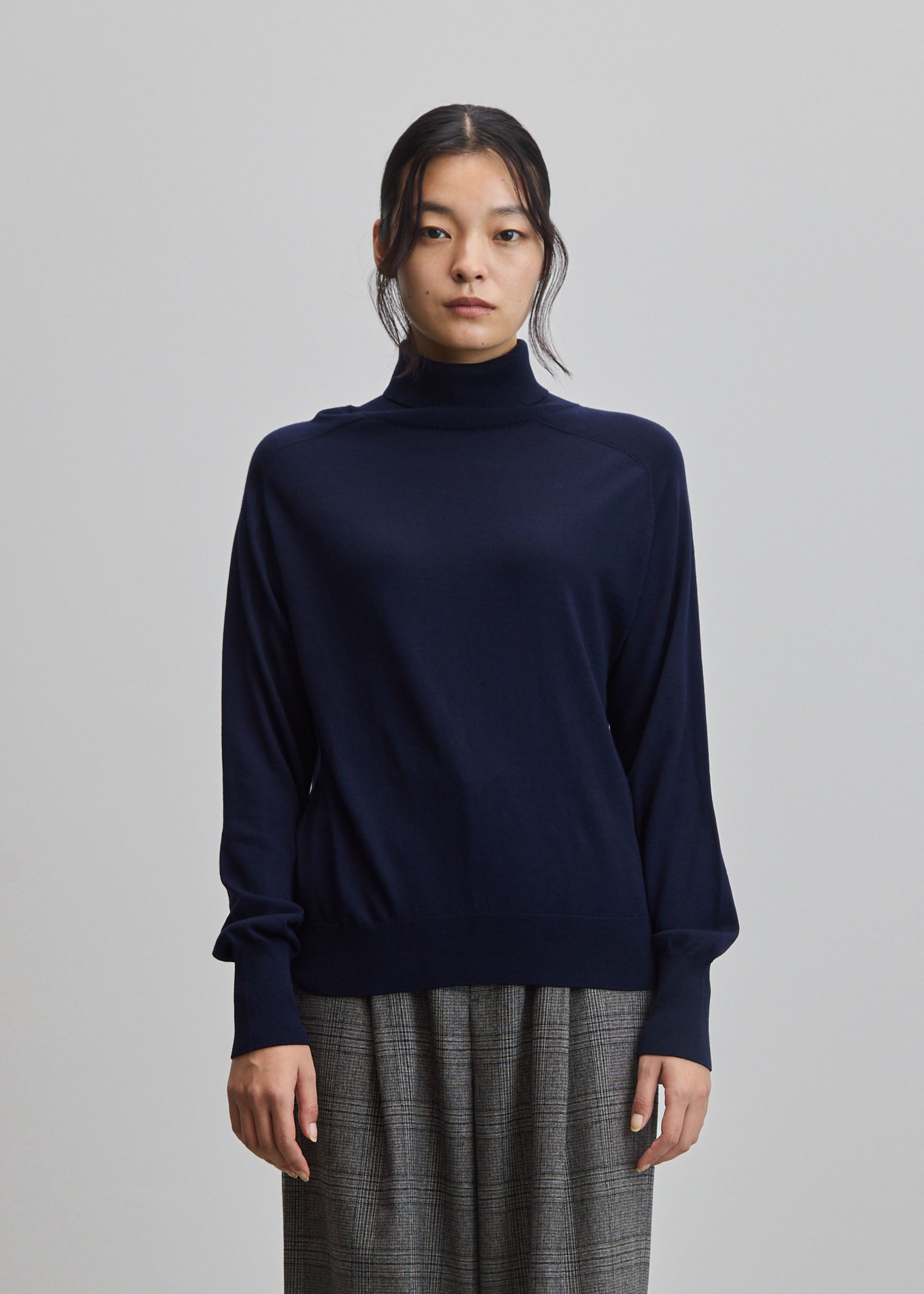 ウールハイゲージタートルネックプルオーバー - SOÉJU online store