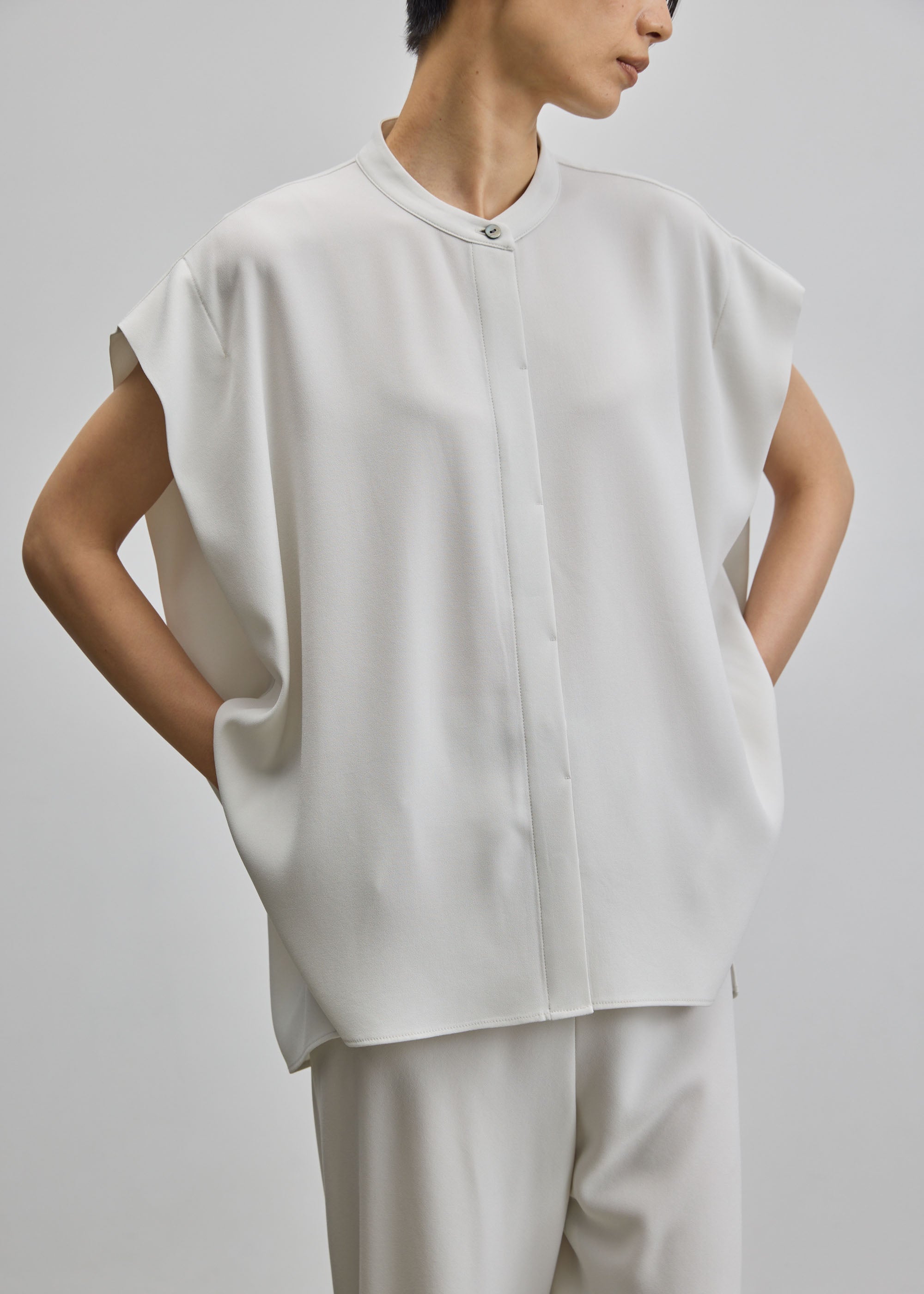 オーバーサイズタックスリーブシャツ - SOÉJU online store｜上質な