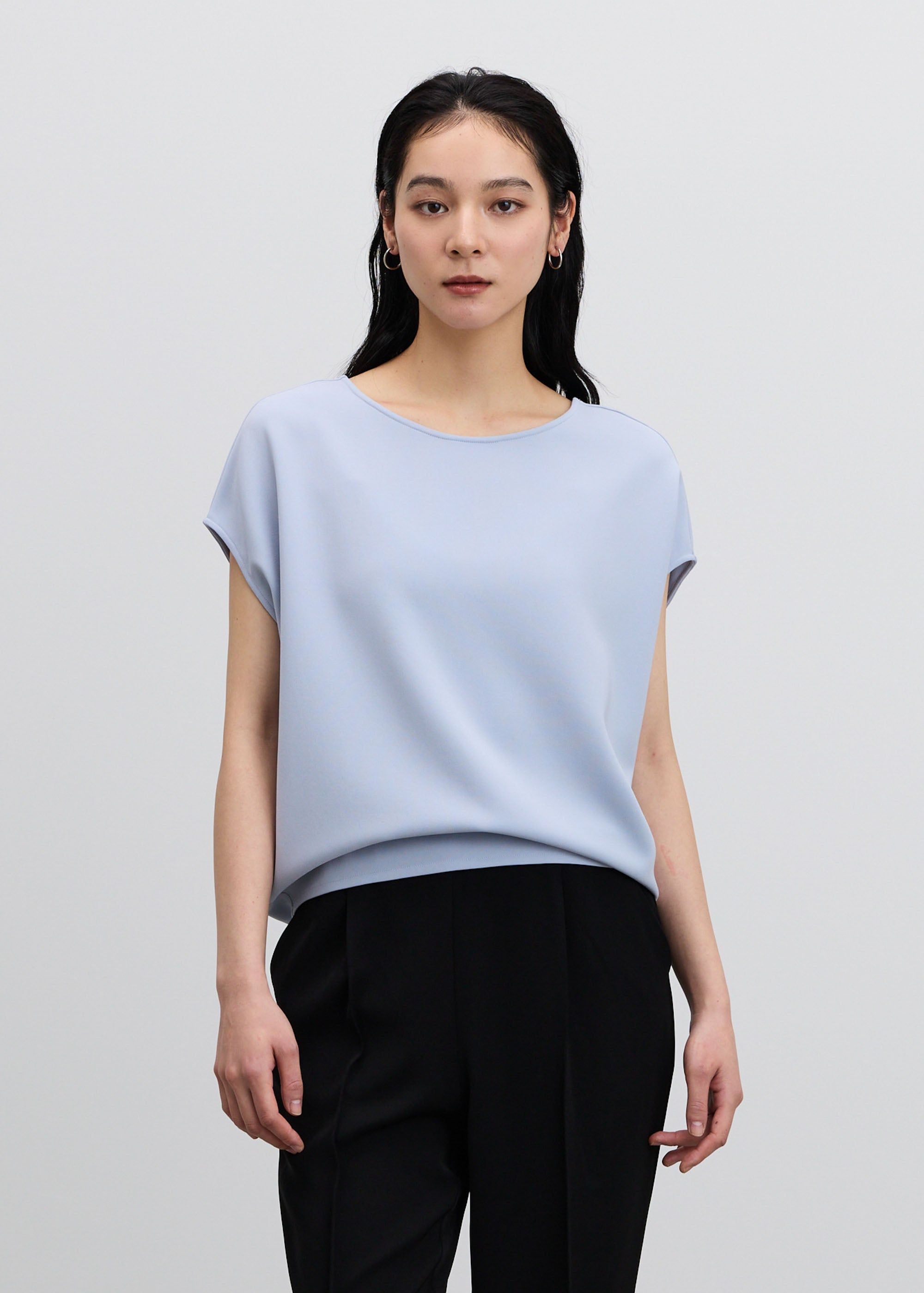 ショートスリーブコクーンブラウス - SOÉJU online store｜上質な大人