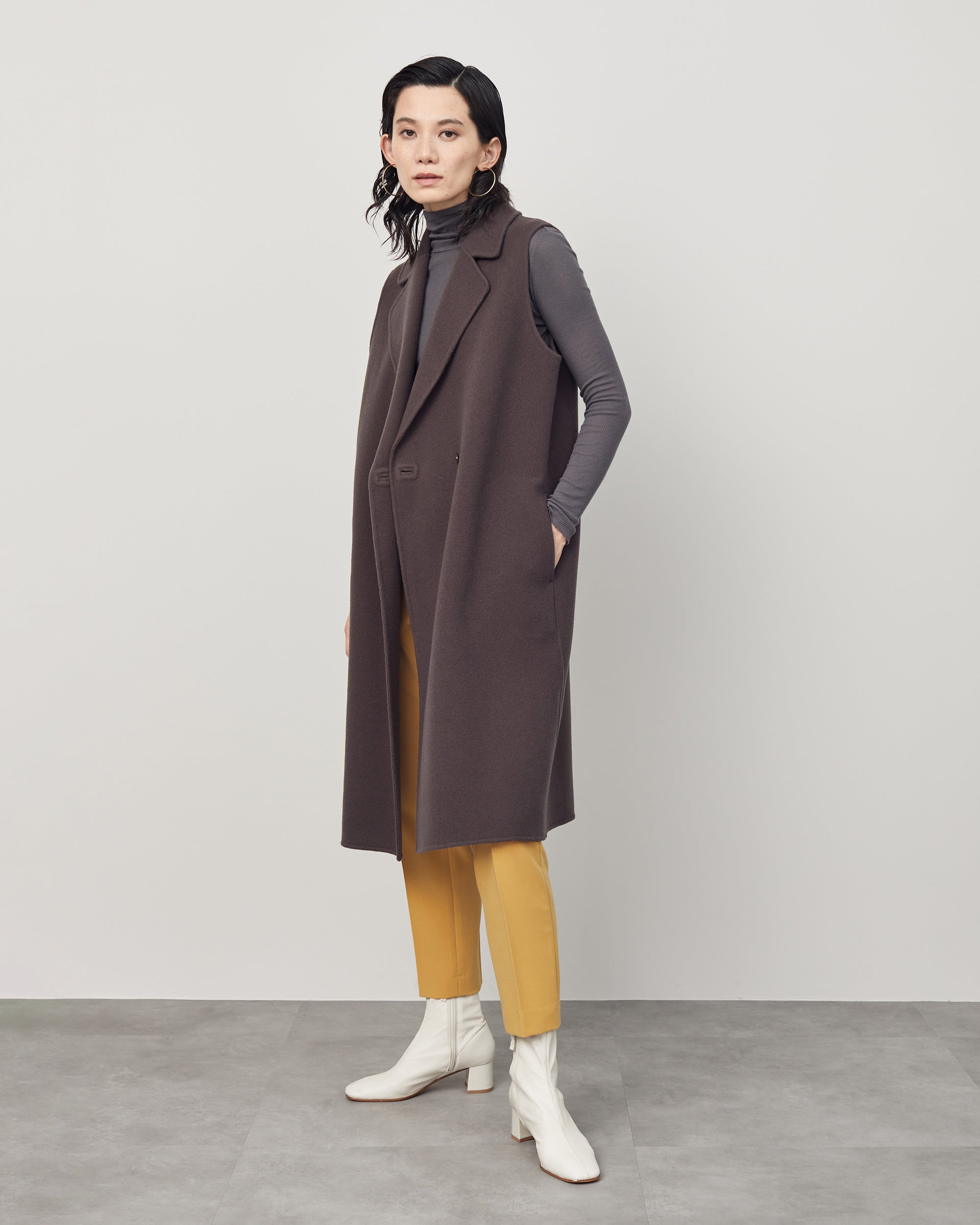ウールリバーロングジレ - SOÉJU online store｜上質な大人の女性の