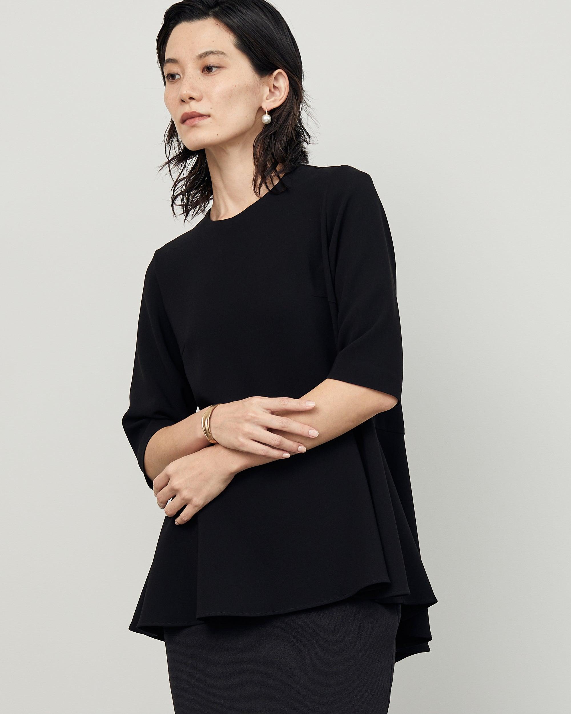 ぺプラムチュニックブラウス - SOÉJU online store｜上質な大人の女性