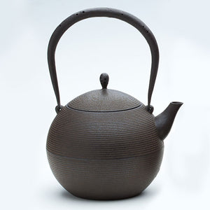 鈴木盛久工房（南部鉄器） – STORIA