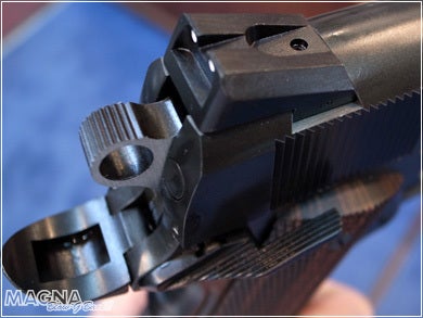 今度のデカモデルはスタハチ！「WA【RIA】スタスキー・モデル」！ | WA