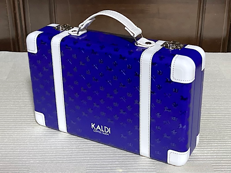 KALDI カルディ】数量限定＜トランク缶 サマー＞2024発売 | IKUIKUの愉しみ