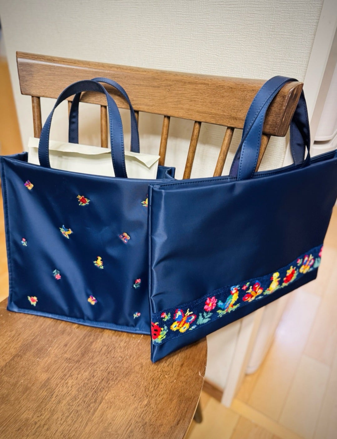 入学式に、再販していた学校フェイラーレッスントートが、さっそく、お