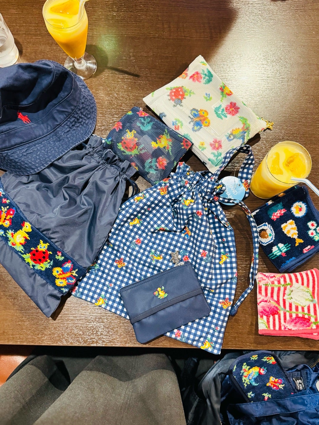 学校フェイラー 2025 巾着袋 巾着バッグ | ゆきこ：1、2、3、4年目と3人