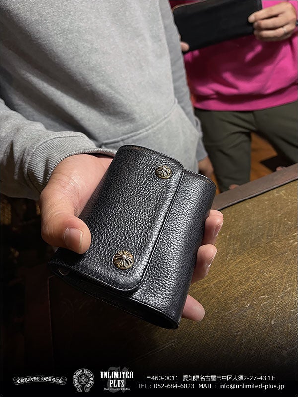 更にSOLD！クロムハーツ 財布 / ウェーブ ミニ ブラックヘビーレザー