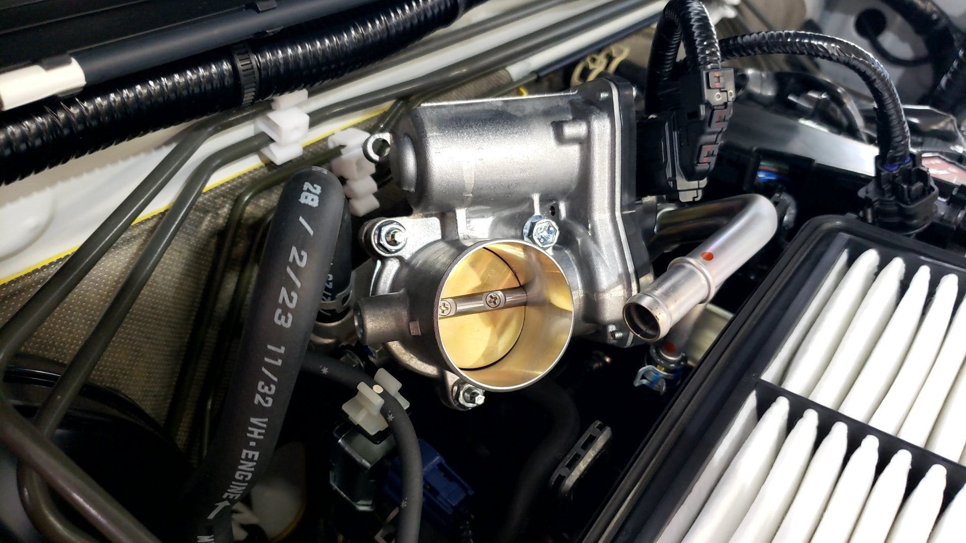 JB74W ジムニーシエラ ビックスロットルとスーパーロムECU