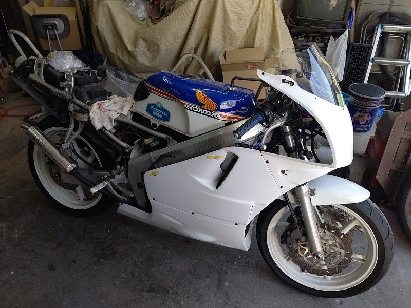 NSR250R 伝説の、アオテラハチハチを社外カウルで復活させよう♪～その