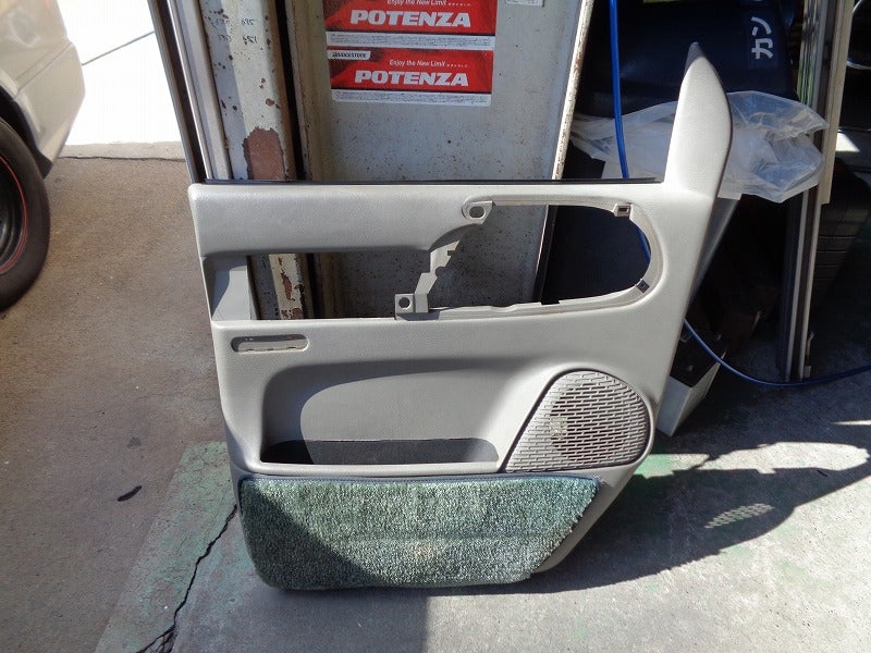 シボレーアストロ運転席ドアハンドル交換 | エスケーセレクト