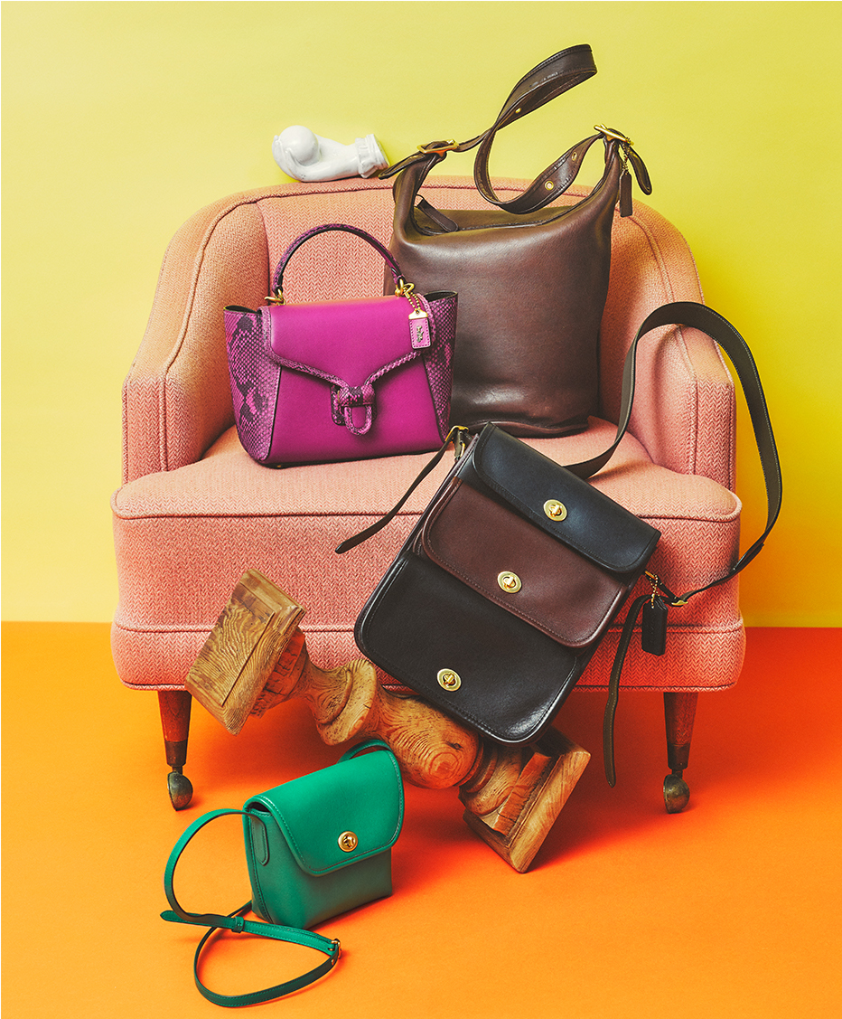 SUPER MICRO-SIZE | COACH Beyond Classic ヴィンテージムードで楽しむ