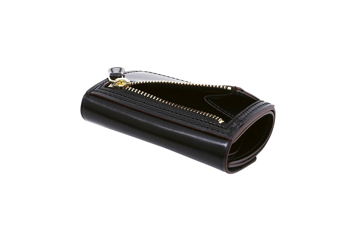 高級感とワイルドさを両立したGANZOの三つ折りミニ財布 | GoodsPress