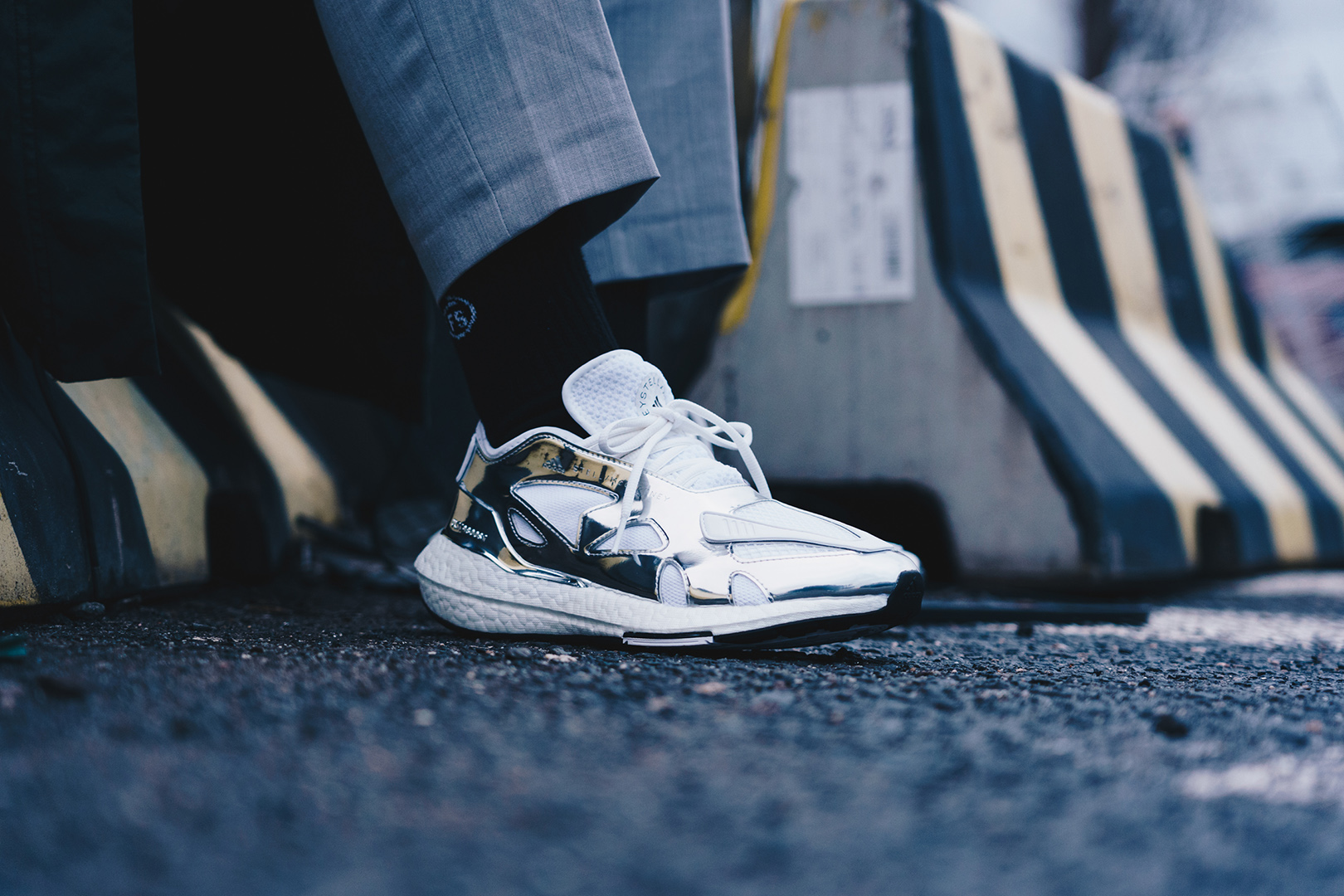 Women's shoes adidas x Stella McCartney UltraBOOST 22 Silver