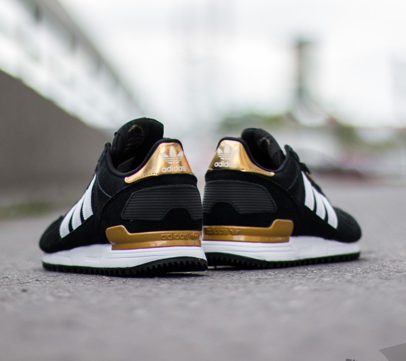 Women's shoes adidas ZX 700 W Core Black/ Ftw White/ Gold MT