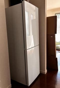 TCL 冷蔵庫 2ドア 186L（P186BFW）ホワイト - メルカリ