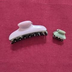 美品】ACCA （アッカ） ヘアクリップ バイオレットピンクとグリーン