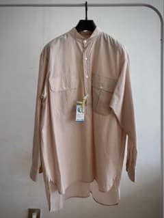 COMOLI 21SS ベタシャン プルオーバーカーゴシャツ サンドピンク