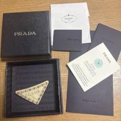 値段交渉ok】プラダ 三角ロゴ バレッタ ラインストーン 付属品付き