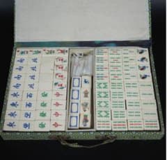 送料無料 骨面背竹麻雀牌一式 中国古玩 時代唐物 - メルカリ