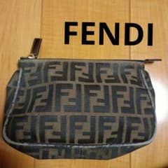 FENDI ポーチ FFロゴ ズッカ ブラウン ズッキーノ 正規品 - メルカリ