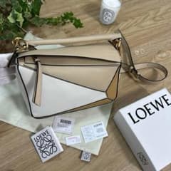 新品同様LOEWEロエベ パズルバッグスモール ダスティベージュハンド