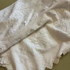 刺繍入りリネンクロス 大判 ホワイト ハンドメイド ビンテージ 蚤の市