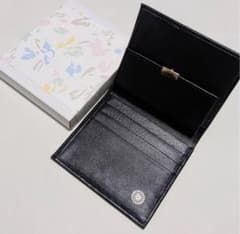 即日発送】皇居限定 特製二つ折り財布 ブラック 黒 本革 - メルカリ